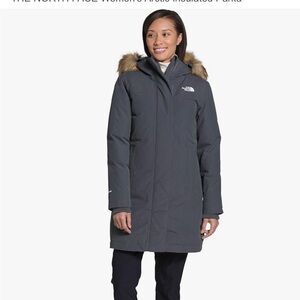 North Face Women's Arctic Down Parka Gray, Small
